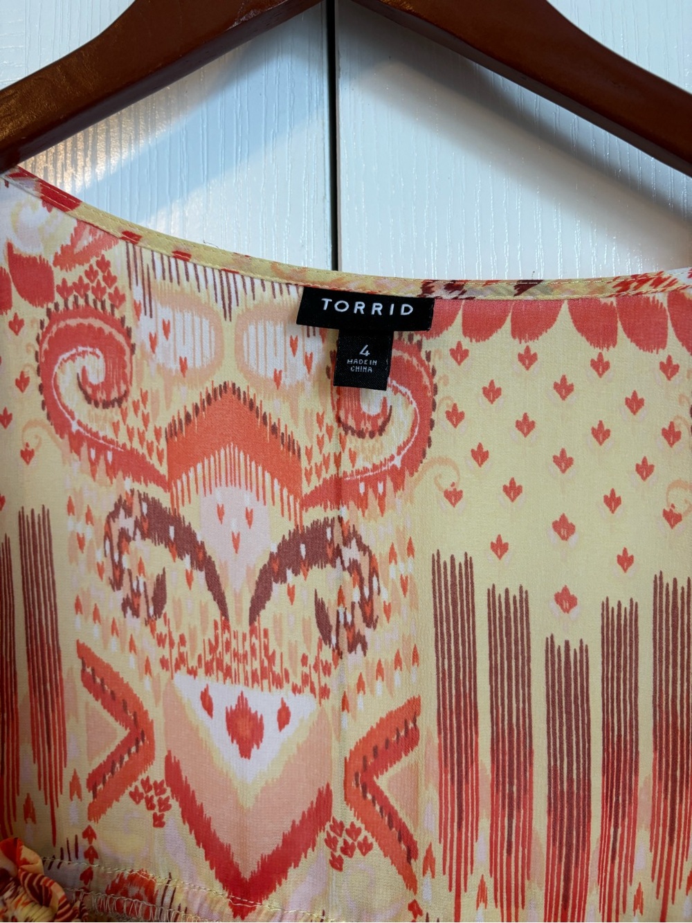 torrid Cream & Orange Paisley Smocked Peasant Tunic - Picture 4 of 7